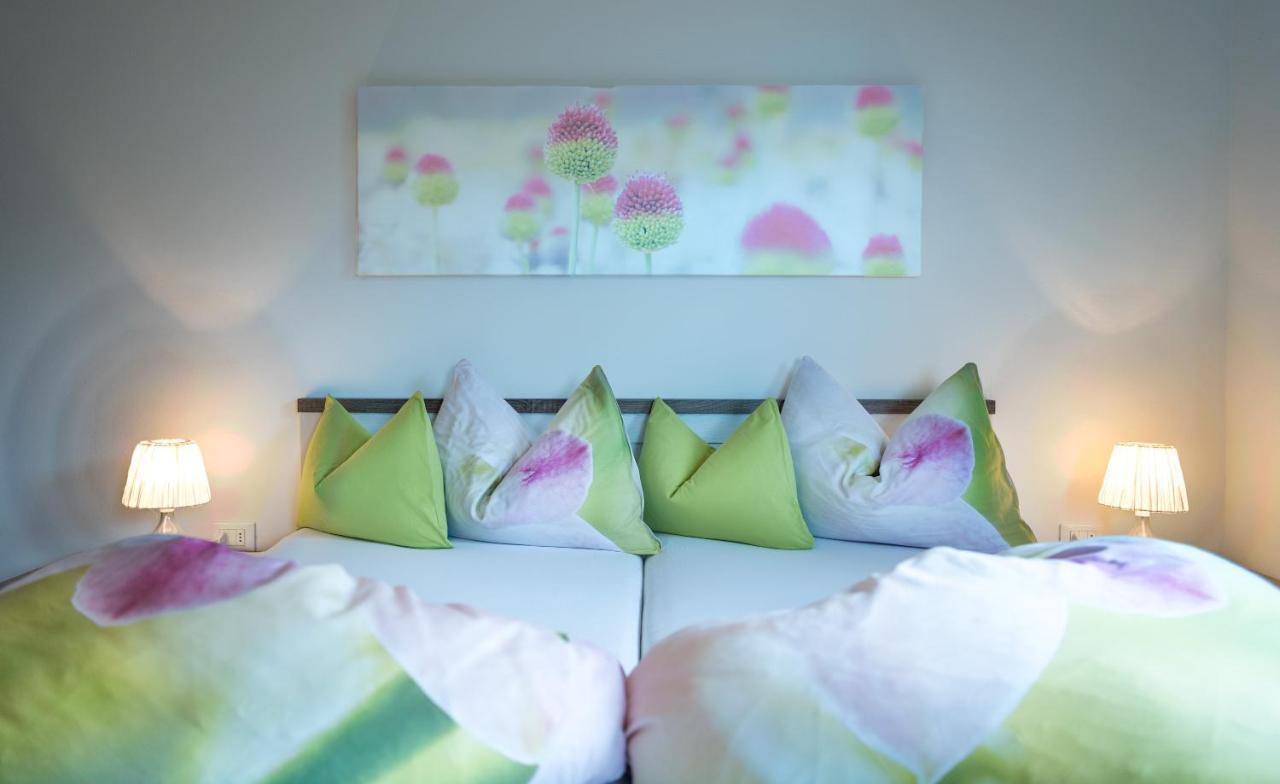 Niederhof Life Otel Lana Dış mekan fotoğraf